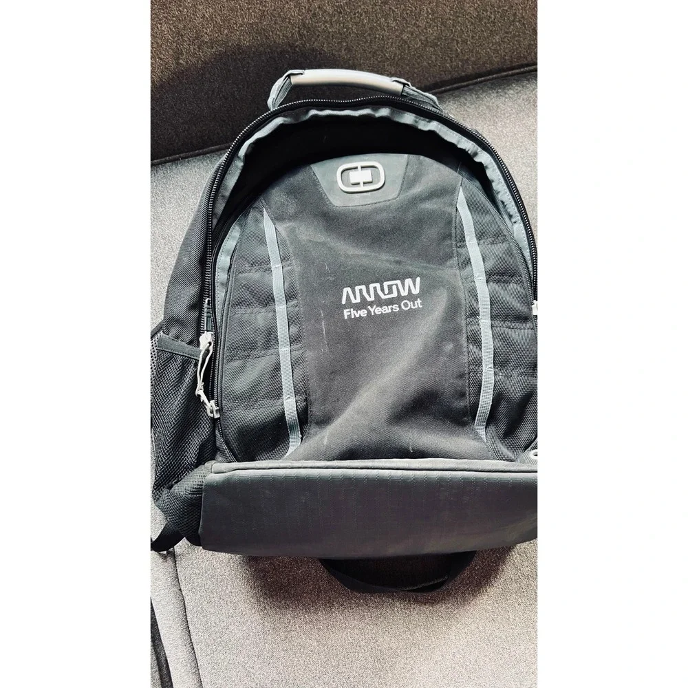 OGIO Backpack Unisex One Size Black Arrow Five Years Out Laptop Bag Tech Pack